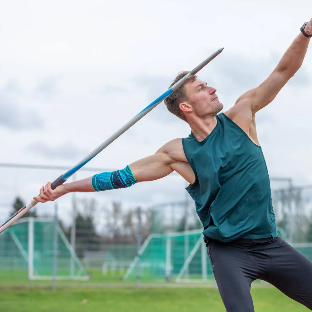 夯实中国足 夯实中国足